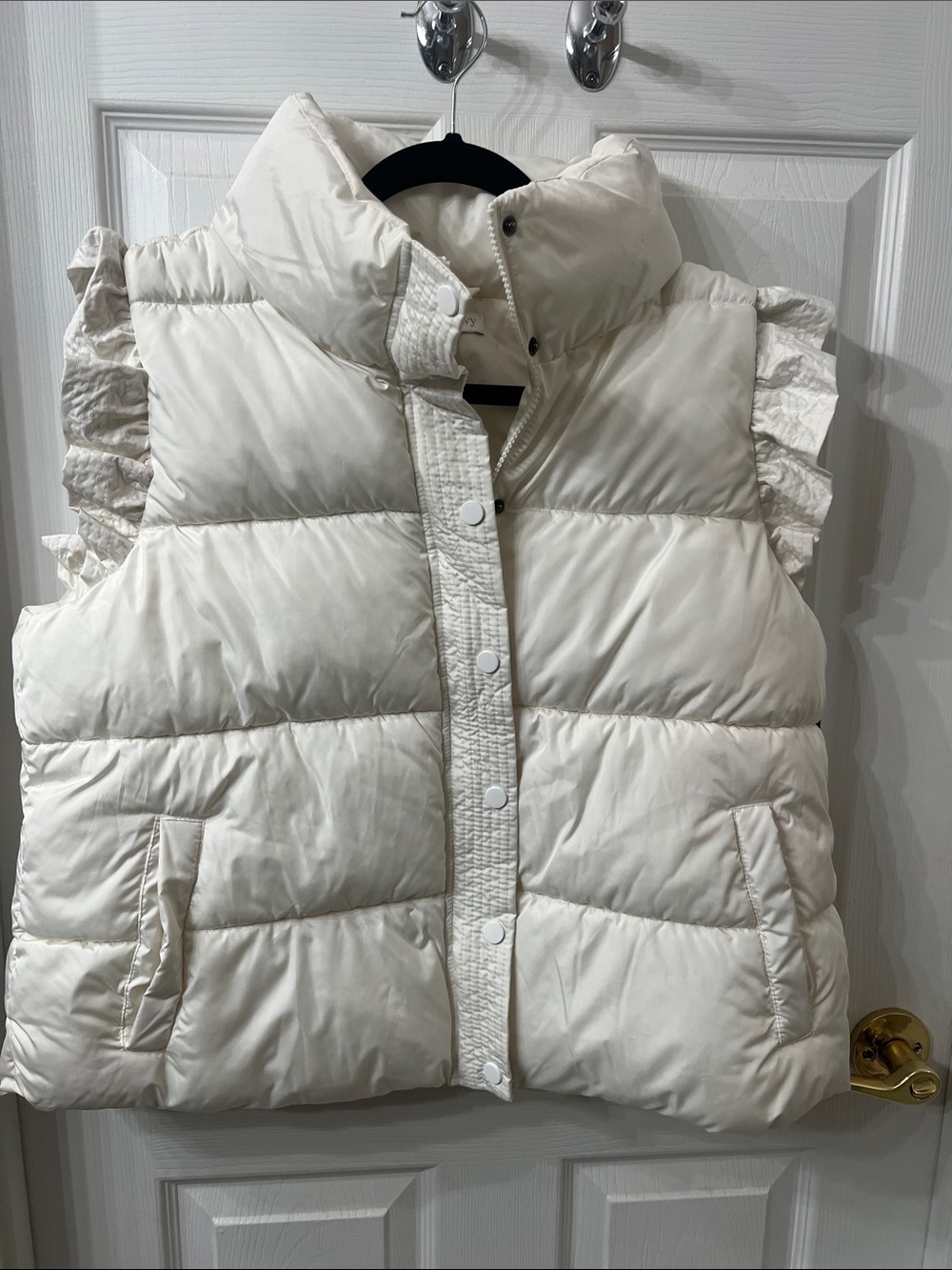 crown & ivy Cream Quilted Vest with Gold Logo Detail